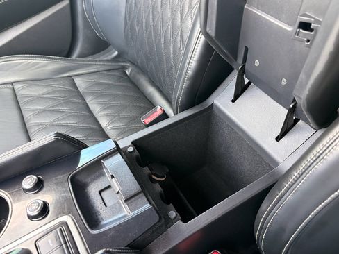 Used 2023 Nissan Maxima Platinum w/ Sport Mat Group FWD image 28
