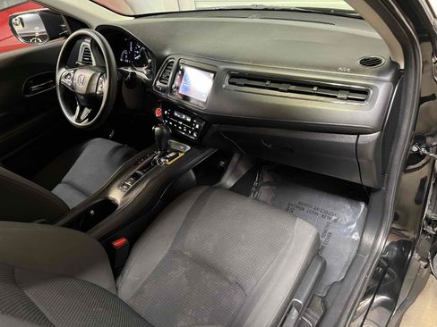 Used 2019 Honda HR-V EX image 27
