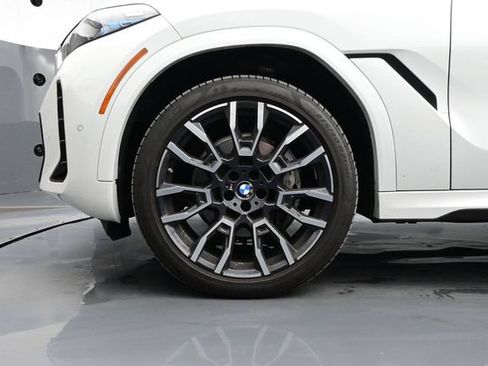 Used 2024 BMW X6 xDrive40i AWD/4WD image 6