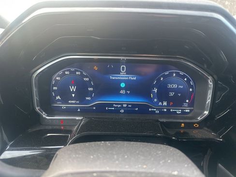 Certified 2023 Chevrolet Silverado 1500 High Country w/ Z71 Off-Road Package image 25