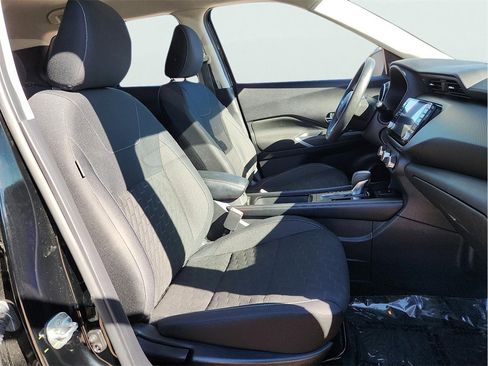 Used 2024 Nissan Kicks SV image 20