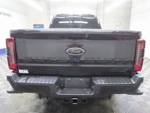 Used 2025 Ford F250 Lariat w/ Lariat Ultimate Package image 42