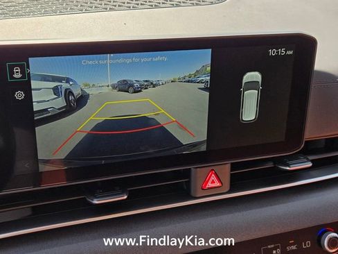 New 2026 Kia Carnival EX FWD image 19