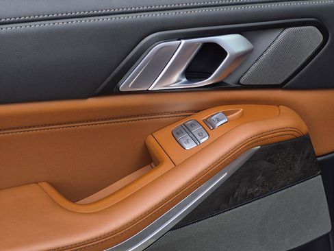 Certified 2025 BMW X7 M60i w/ Executive Package AWD/4WD image 26