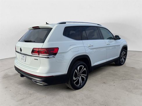 Used 2022 Volkswagen Atlas SEL image 6