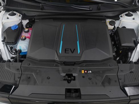 Certified 2023 Hyundai Ioniq 5 SEL image 31