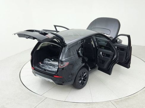 Certified 2025 Land Rover Discovery Sport S image 16