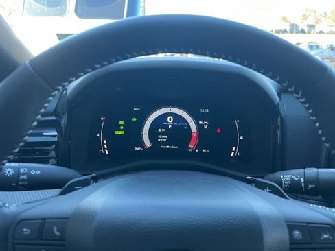 Used 2026 Toyota Camry SE image 21