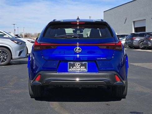 Used 2023 Lexus UX 250h F Sport image 6