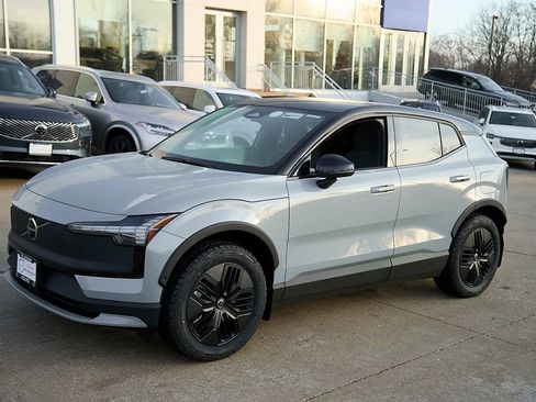New 2026 Volvo EX30 Cross Country Ultra w/ Protection Package Premier image 6