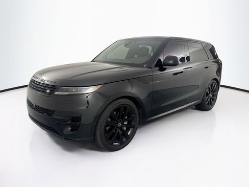 Used 2025 Land Rover Range Rover Sport SE AWD/4WD image 1