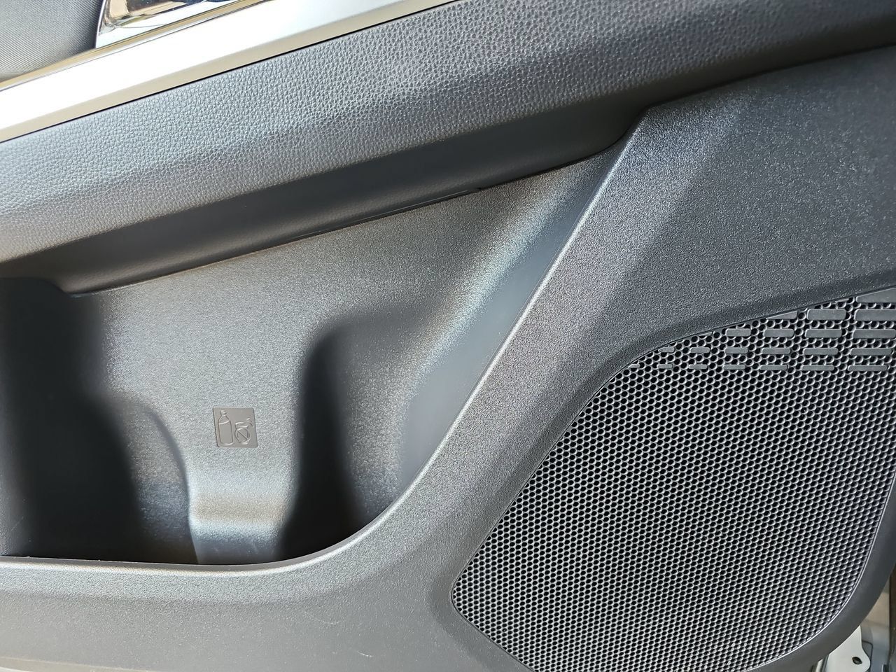 Certified 2023 Subaru Solterra AWD image 34