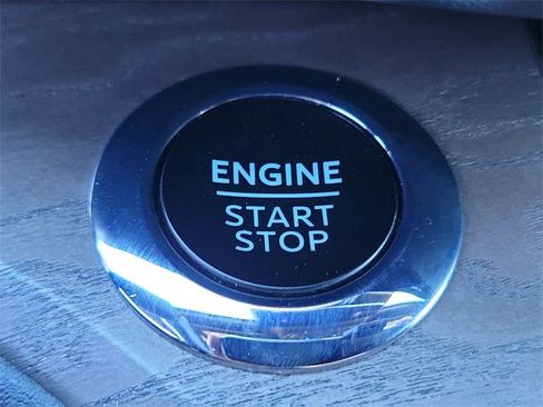 Certified 2023 Ford Explorer Platinum w/ Class IV Trailer Tow Package image 12