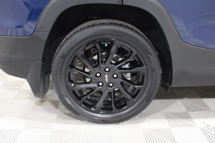 Used 2023 GMC Terrain SLE w/ Elevation Edition AWD/4WD image 42