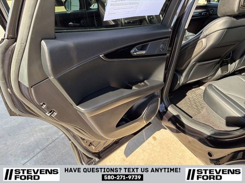 Used 2021 Lincoln Nautilus Reserve w/ Monochromatic Package image 37