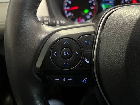 Used 2019 Toyota RAV4 XLE Premium w/ Cold Weather Package FWD image 22