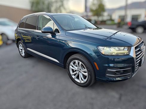 Used 2018 Audi Q7 3.0T Premium Plus w/ Premium Plus Package AWD/4WD image 3