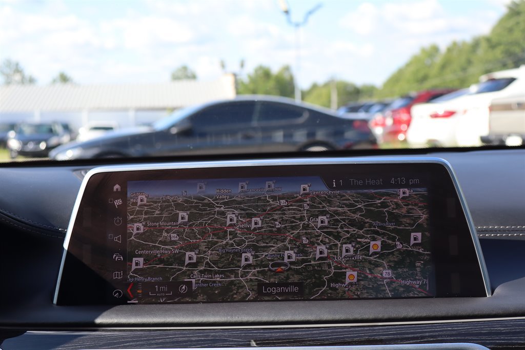 Used 2019 BMW 740i w/ Executive Package RWD image 23