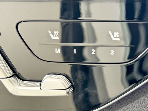 New 2026 Mercedes-Benz GLC 350e 4MATIC image 22