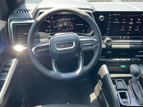 New 2025 GMC Canyon Elevation image 14