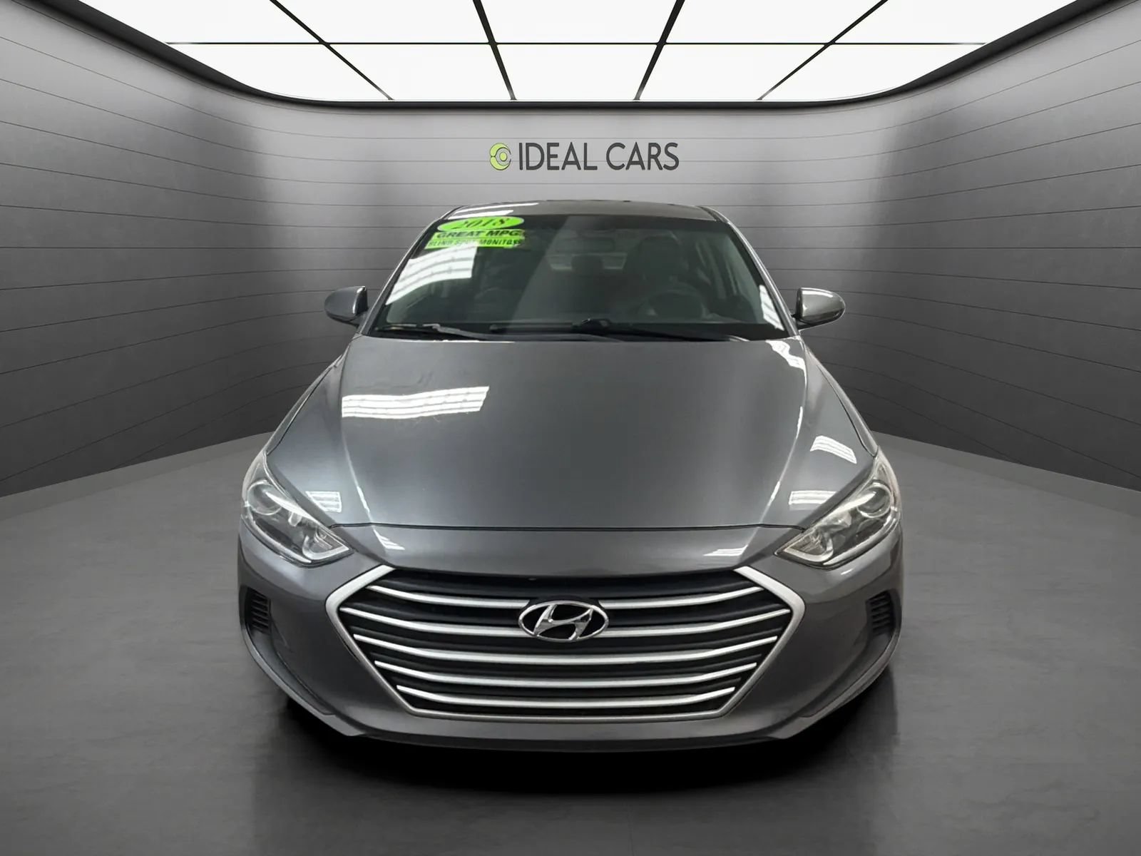 Used 2018 Hyundai Elantra SEL FWD image 2