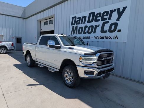 Used 2024 RAM 2500 Laramie w/ Towing Technology Group AWD/4WD image 1