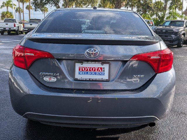 Used 2017 Toyota Corolla XSE FWD image 4