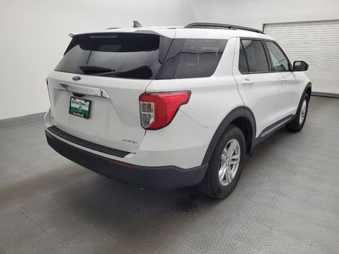 Used 2023 Ford Explorer XLT w/ Equipment Group 202A image 9