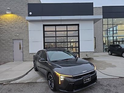 New 2025 Kia K4 GT-Line