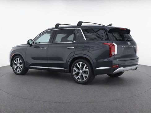 Used 2022 Hyundai Palisade SEL w/ Premium Package AWD/4WD image 3