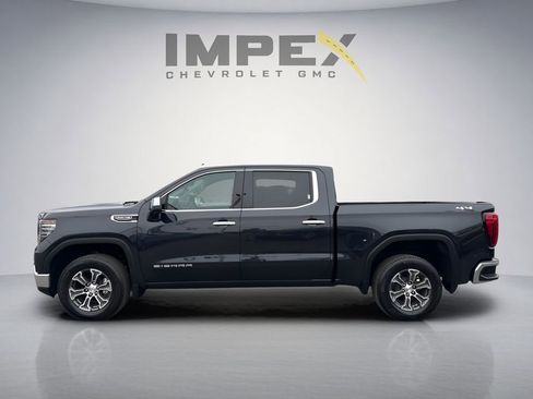 Used 2026 GMC Sierra 1500 SLT AWD/4WD image 2