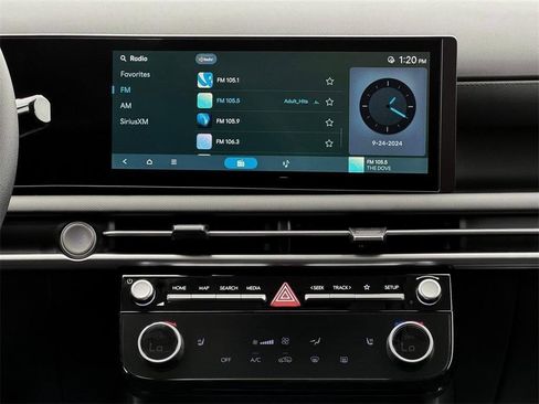 Certified 2025 Hyundai Tucson SEL image 19