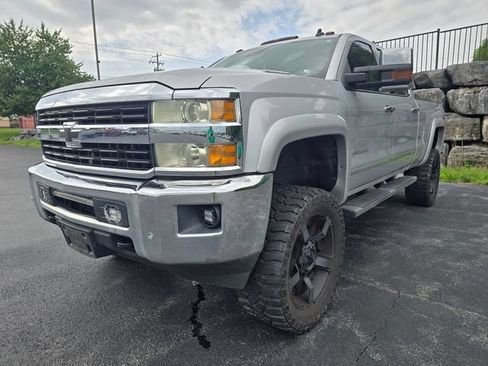 Used 2015 Chevrolet Silverado 2500 LTZ w/ Duramax Plus Package AWD/4WD image 7