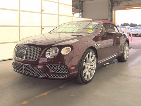 Used 2016 Bentley Continental GT image 1