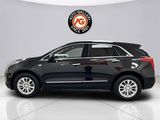 Used 2017 Cadillac XT5 FWD image 2