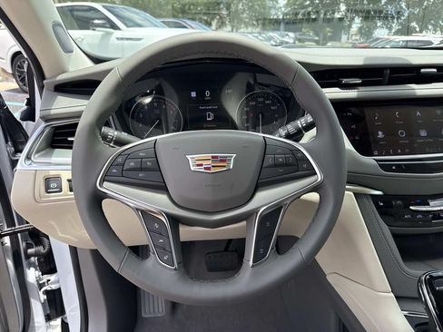 New 2026 Cadillac XT5 Premium Luxury FWD image 26
