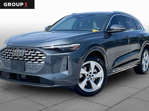Used 2025 Audi Q5 Premium Plus AWD/4WD image 1