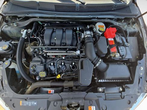 Used 2019 Ford Taurus SEL w/ Equipment Group 201A FWD image 31