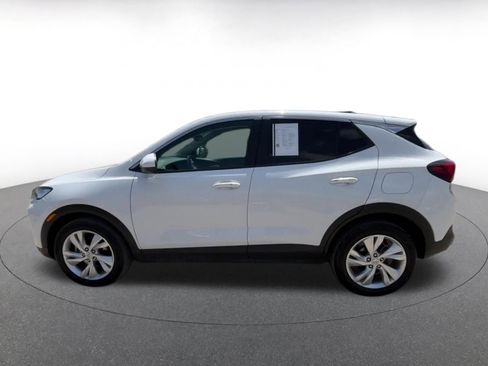 Used 2025 Buick Encore GX Preferred FWD image 9