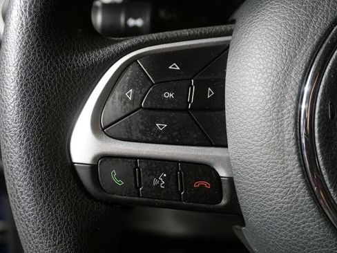 Used 2019 Jeep Renegade Sport w/ UConnect 7.0 Group AWD/4WD image 11