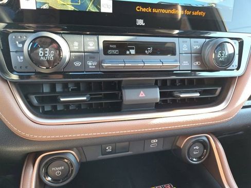 Used 2026 Toyota Grand Highlander AWD Hybrid image 18