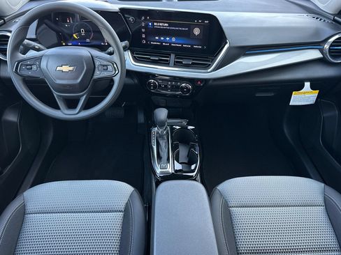 New 2026 Chevrolet Trax LT FWD image 13