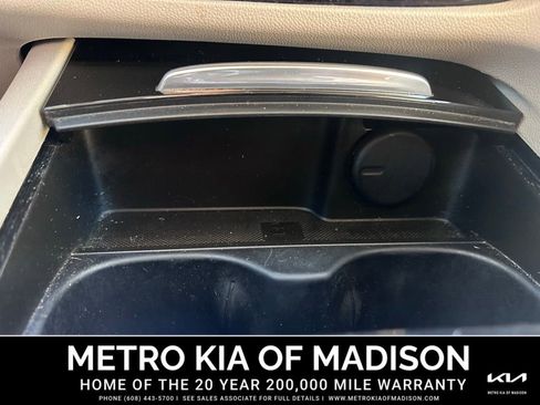 Used 2018 Buick Regal Preferred w/ Sights and Sounds Package image 21