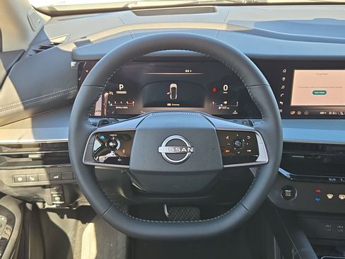 New 2026 Nissan Murano Platinum image 17