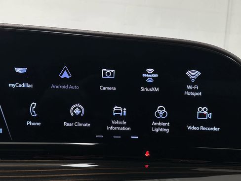 Used 2024 Cadillac Escalade ESV Sport w/ LPO, ONYX Package image 39