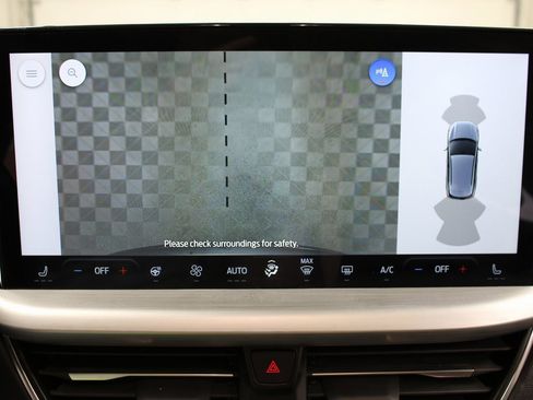 Used 2024 Ford Escape Platinum image 17