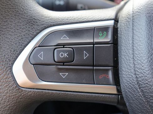 Used 2024 Jeep Compass Sport image 12