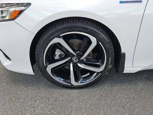 Used 2022 Honda Accord Sport image 9