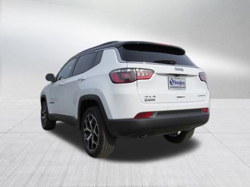 New 2026 Jeep Compass Limited image 5