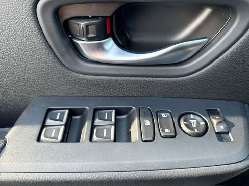 New 2026 Honda Pilot Sport image 15